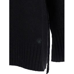 Black Crew Neck Sweater with Knitted Design in Wool Woman