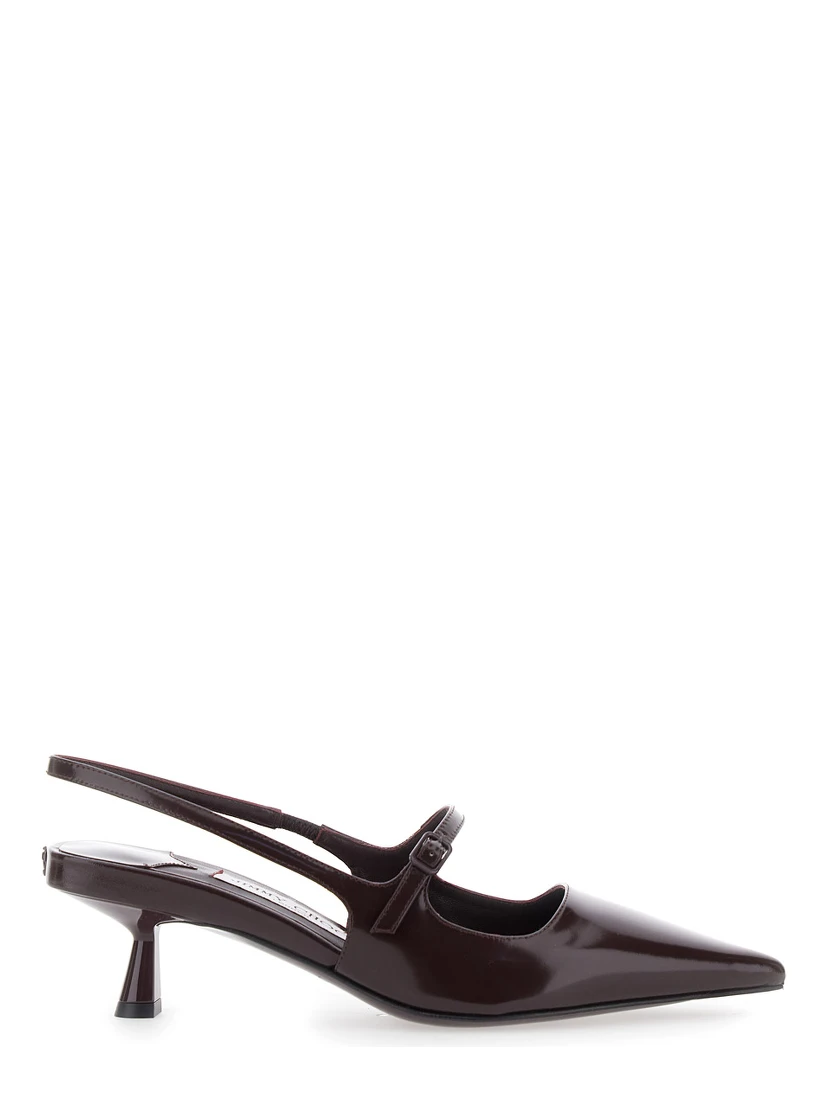 Bordeaux Pumps with Pointed Toe Design in Leather Woman