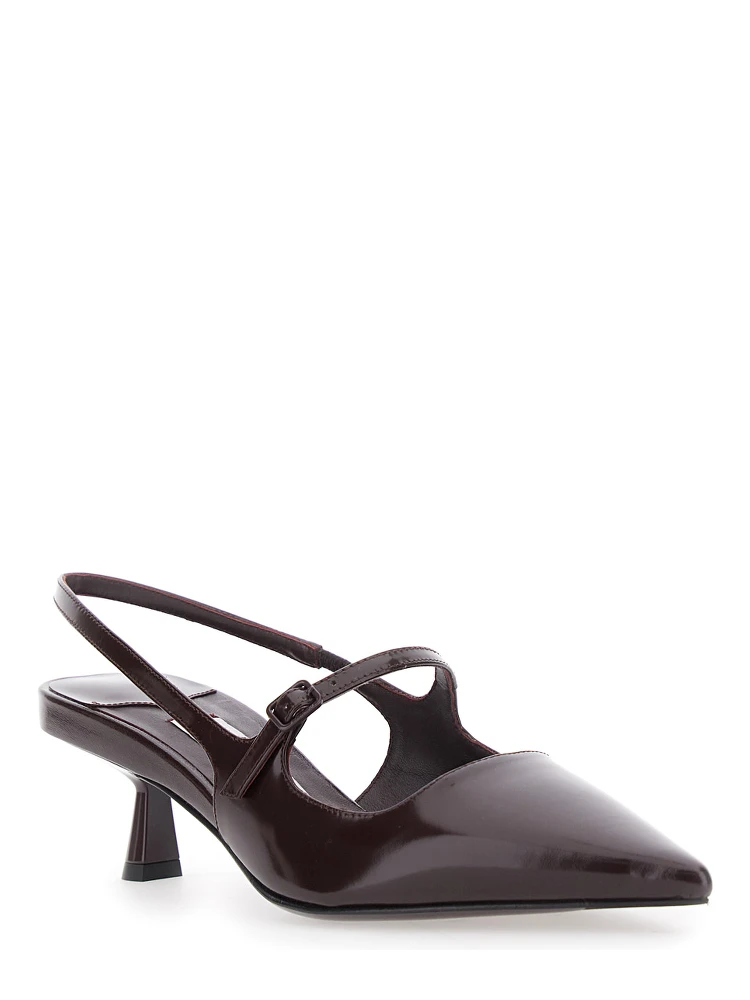 Bordeaux Pumps with Pointed Toe Design in Leather Woman alternative