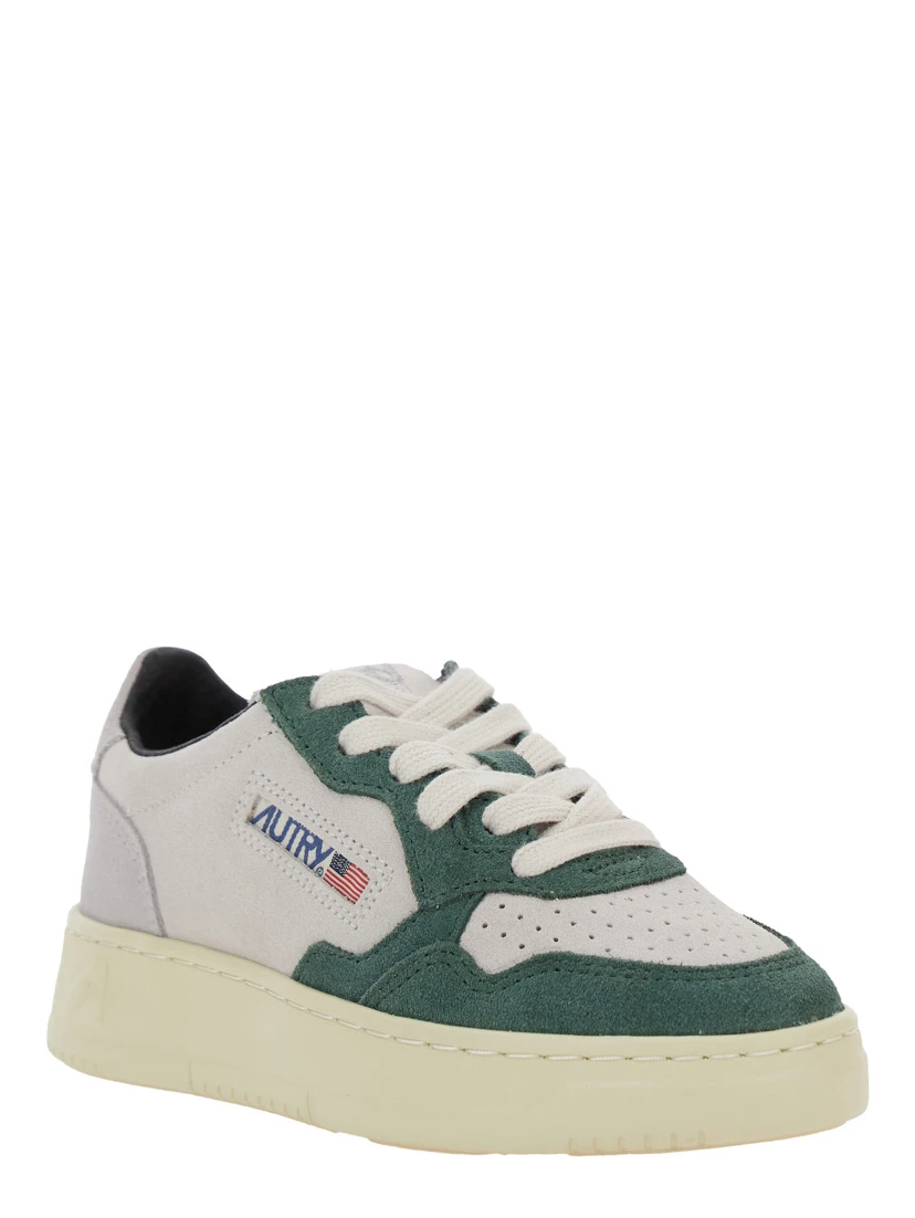 Medalist Multicolor Low Top Sneakers with Logo Patch on Tongue and Side in Leather Boy