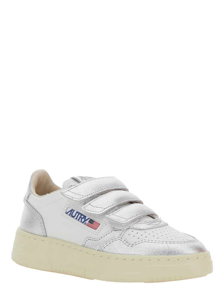 Kidstripes White Low Top Sneakers with Logo Patch on Tongue and Side in Leather Blend Girl alternative