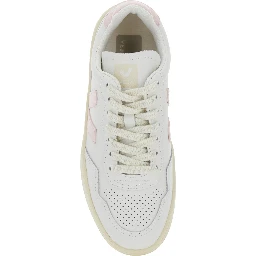 V90 White Sneaker with Side Logo and Perforated Toe in Leather Unisex