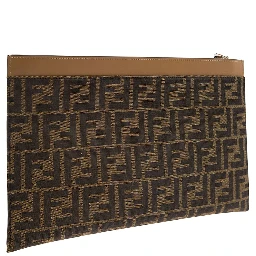 حقيبة يد بنية اللون مزينة بنقش FF كامل من القماش والجلد للرجال