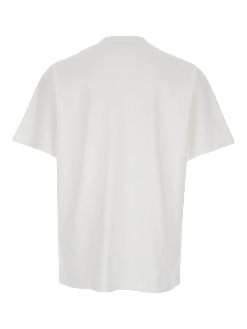 تيشيرت أبيض برقبة دائرية وشعار مطبوع على الجهة الأمامية من القطن الرجالي