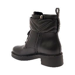 Black Ankle Boot with Double G and Textured Hardware in Leather Woman