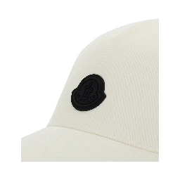 White Baseball Cap with Logo Patch on the Front in Cotton Man