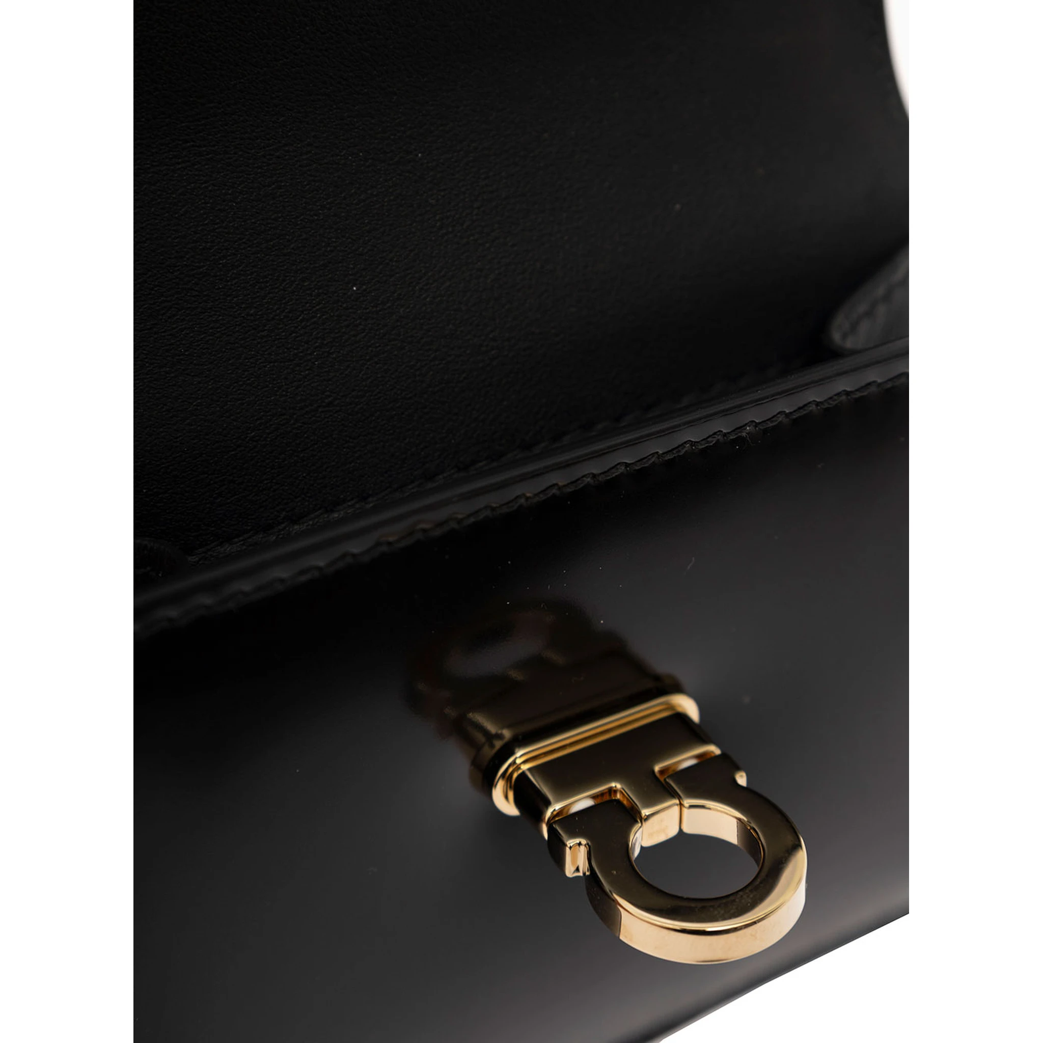 Wanda Black Wallet with Gancini Closure in Patent Leather Woman