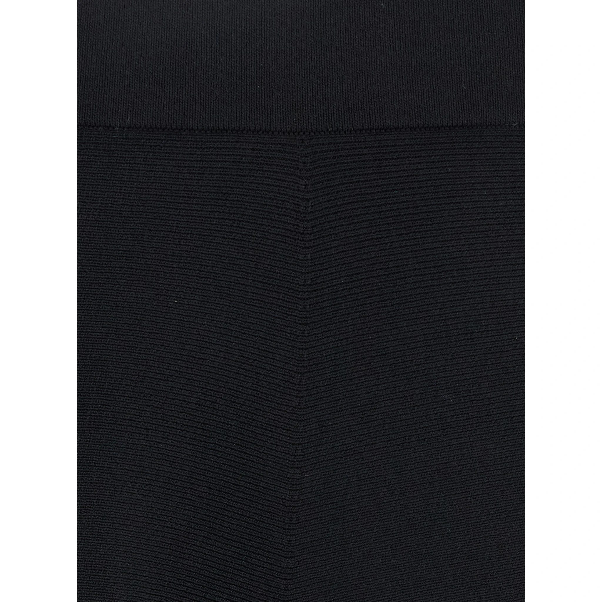 تنورة لاتسيو سوداء متوسطة الطول بخصر مطاطي عالٍ وتصميم واسع من قماش تقني للنساء