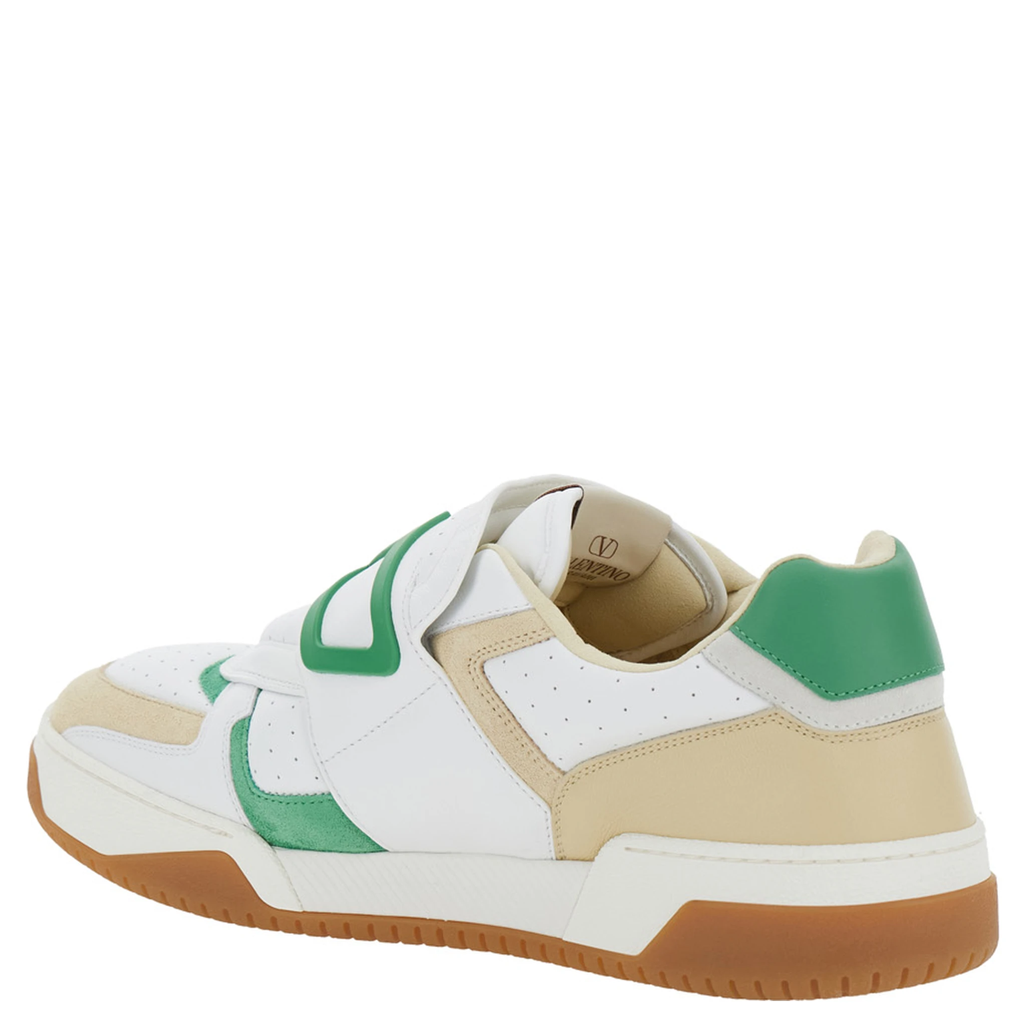 حذاء رياضي أبيض منخفض من جوي دو جوير بتفاصيل مثقبة وشعار ماكسي في المقدمة من الجلد للرجال