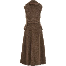 Brown Sleeveless Coat with Wide Classic Lapels in Fur Woman