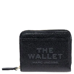 The Mini Black Wallet with Engraved Logo on the Front in Hammered Leather Woman