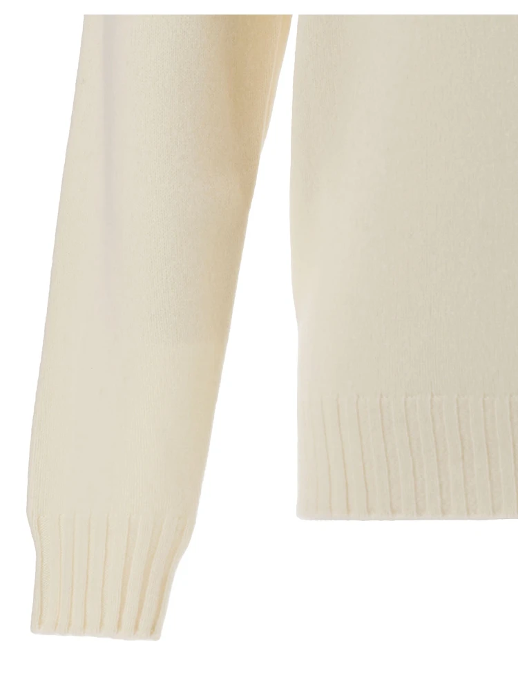 كنزة صوفية بيضاء برقبة عالية وياقة مطوية للرجال alternative