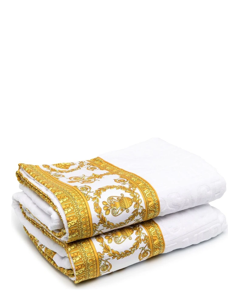 White Towel with Baroque Print Lining in Terry Cotton Home alternative