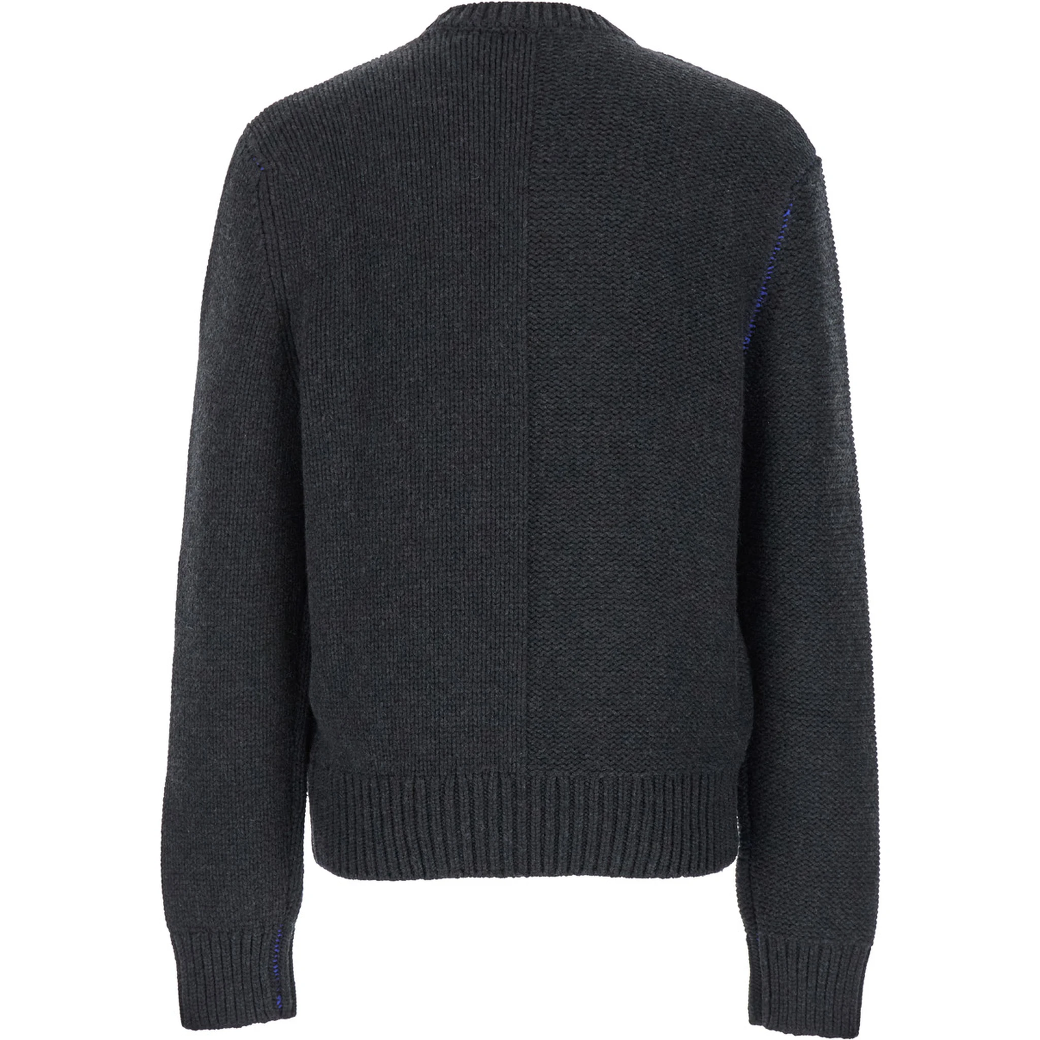 Grey Sweater with Equestrian Knight Jacquard Motif in Cashmere Man