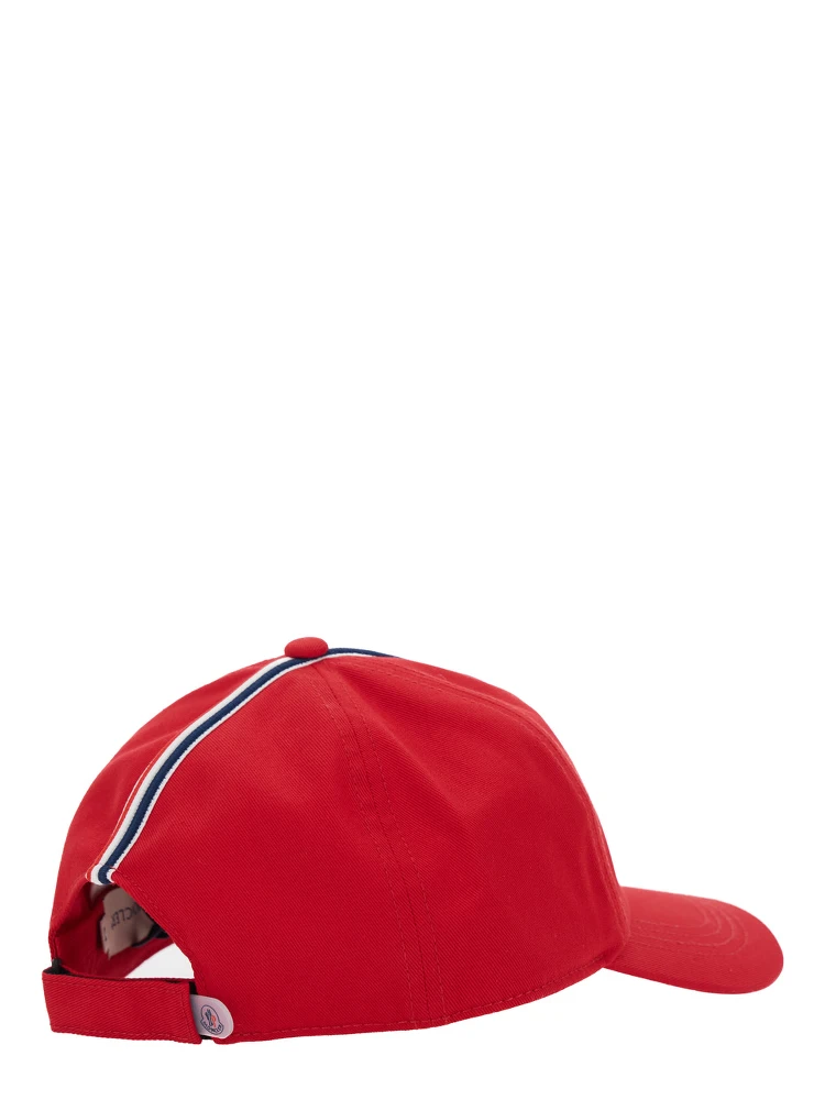 Red Baseball Hat with Logo Patch on the Front in Cotton Boy alternative