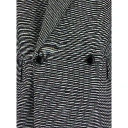 جاكيت رمادي مزدوج الصدر ذو أطراف مطوية من الصوف للنساء