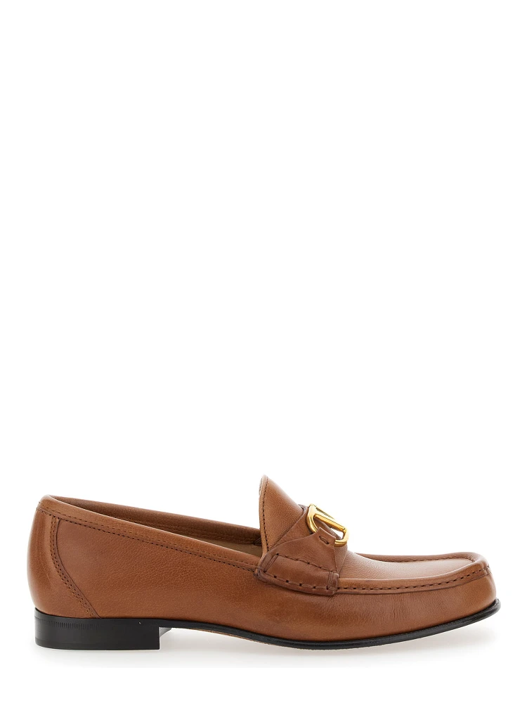 Beige Loafers with VLogo Signature Detail in Leather Man