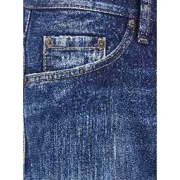The American Blue Jeans with Logo Patch on the Rear and Faded Effect in Denim Man