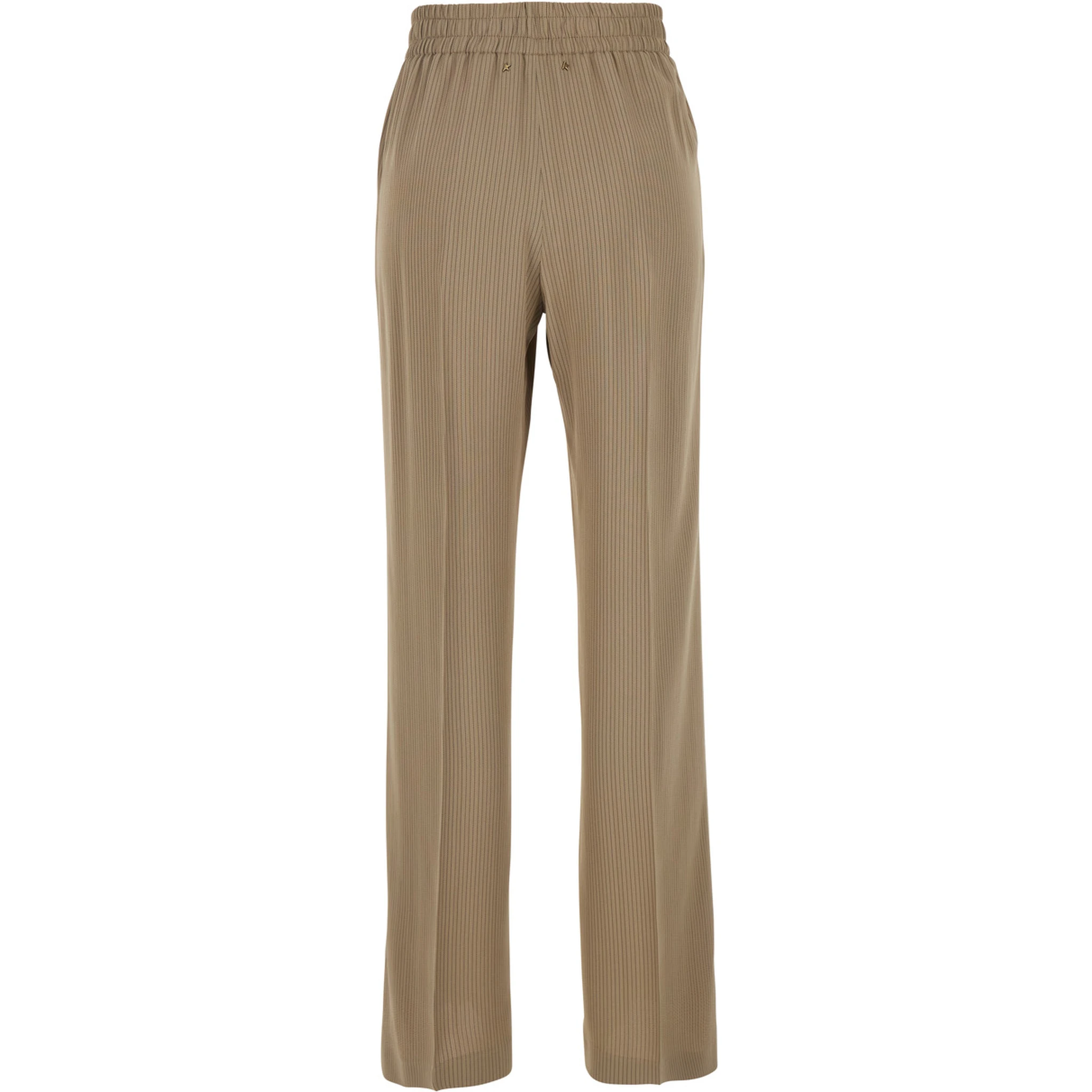 بنطال بريتاني بيج مزين بشعار مميز في الخلف ونقشة مخططة بالكامل، مصنوع من مزيج الفسكوز للنساء