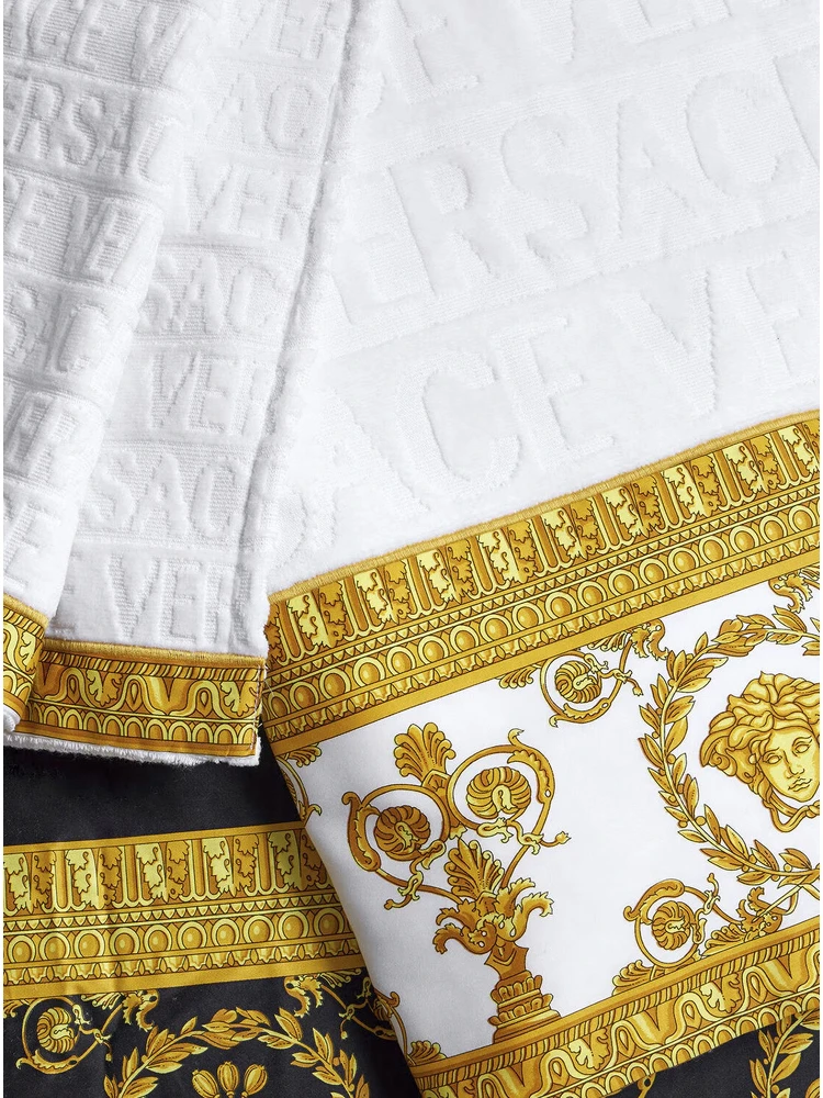 White Towel Set with Barocco Print in Cotton Home alternative