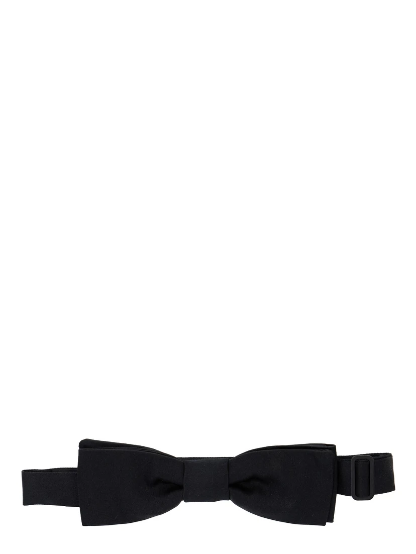 Black Bowtie with Logo Patch on the Rear and Rear Hook Closure in Silk Man