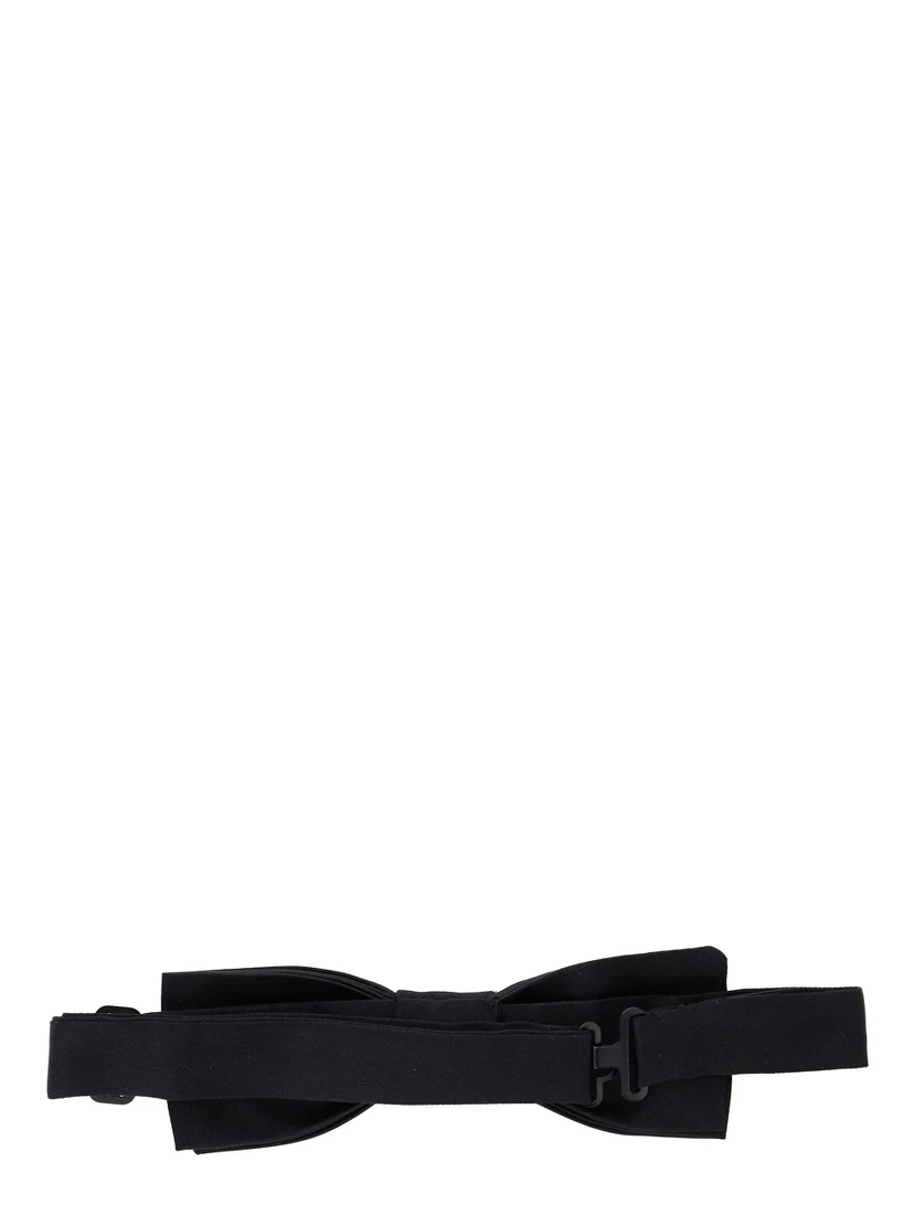 Black Bowtie with Logo Patch on the Rear and Rear Hook Closure in Silk Man