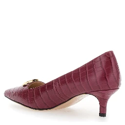 Bordeaux Pumps with Low Stiletto Heel and Embissed Crocodile Effect in Leather Woman