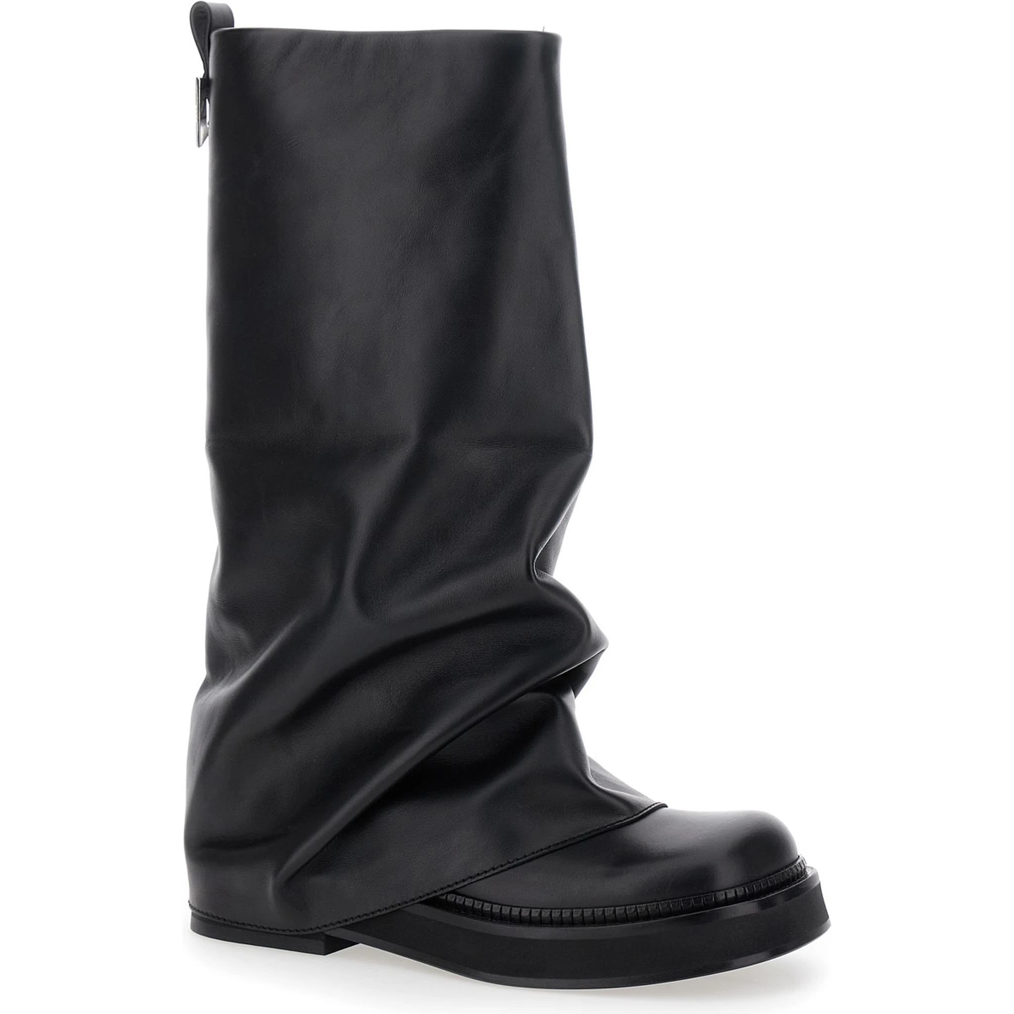 حذاء روبن أسود ذو مقدمة مربعة وشعار في الخلف، مصنوع من الجلد، للنساء