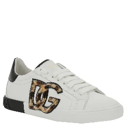 White Low Top Sneaker with Animal-Motif Logo in Leather Woman