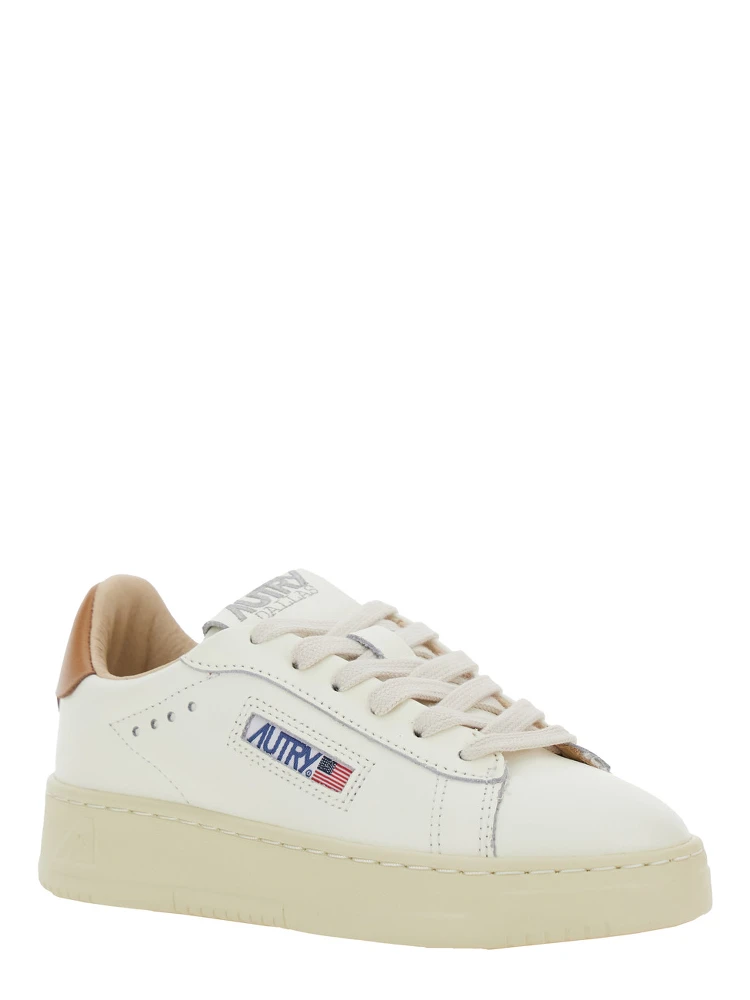 Dallas White Low Top Sneakers with Logo Patch on the Tongue and Contrasting Heel with Logo in Leather Boy alternative