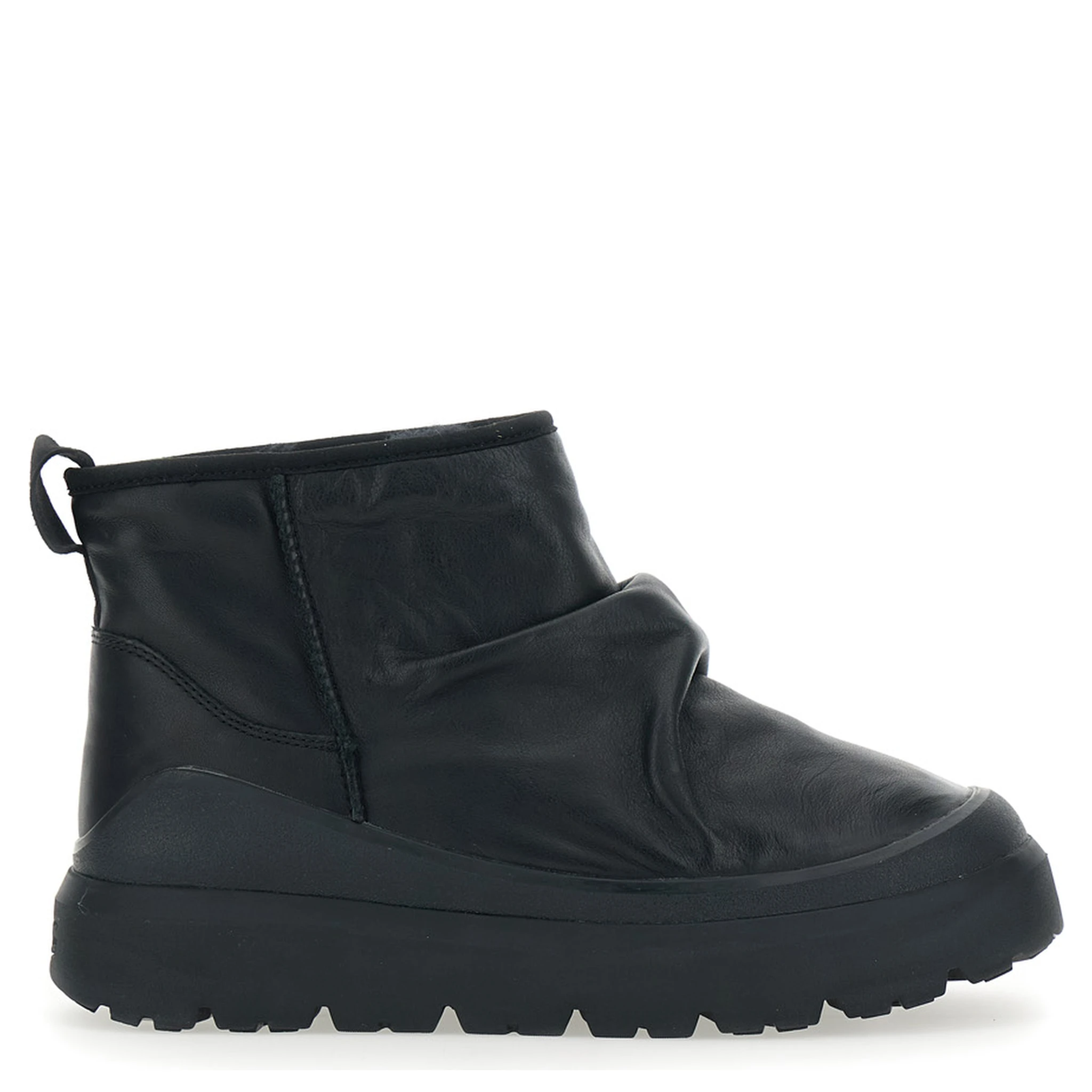 Heritage Utility Black Ankle Boots with Ruffle Detail in Leather Man