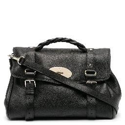 Alexa Black Handbag with Adjustable and Removable Shoulder Strap and Magnetic Closure in Granied Leather Woman