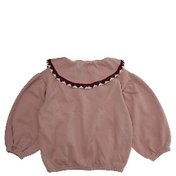 Emma Statement
Frill Collar
Sweatershirt, vestibilità tg 4 fino alla 5anni, tg 6 fino alla 7anni, tg 8 fino alla 9anni, tg 10 fino alla 11anni