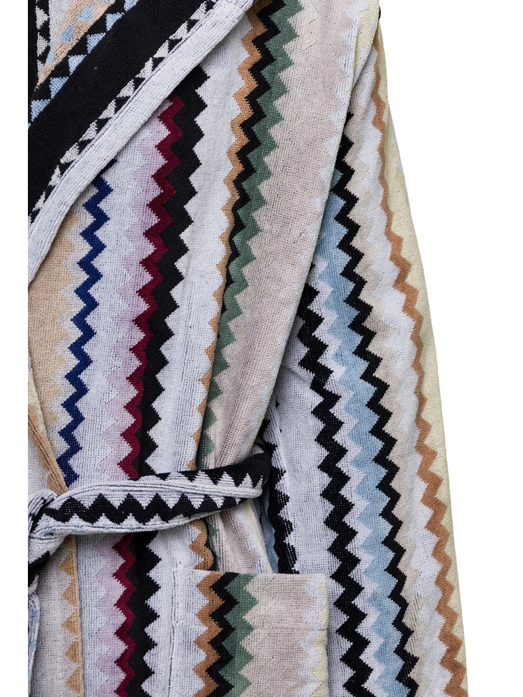 Curt Multicolor Bathrobe with Zig Zag Motif in Cotton alternative