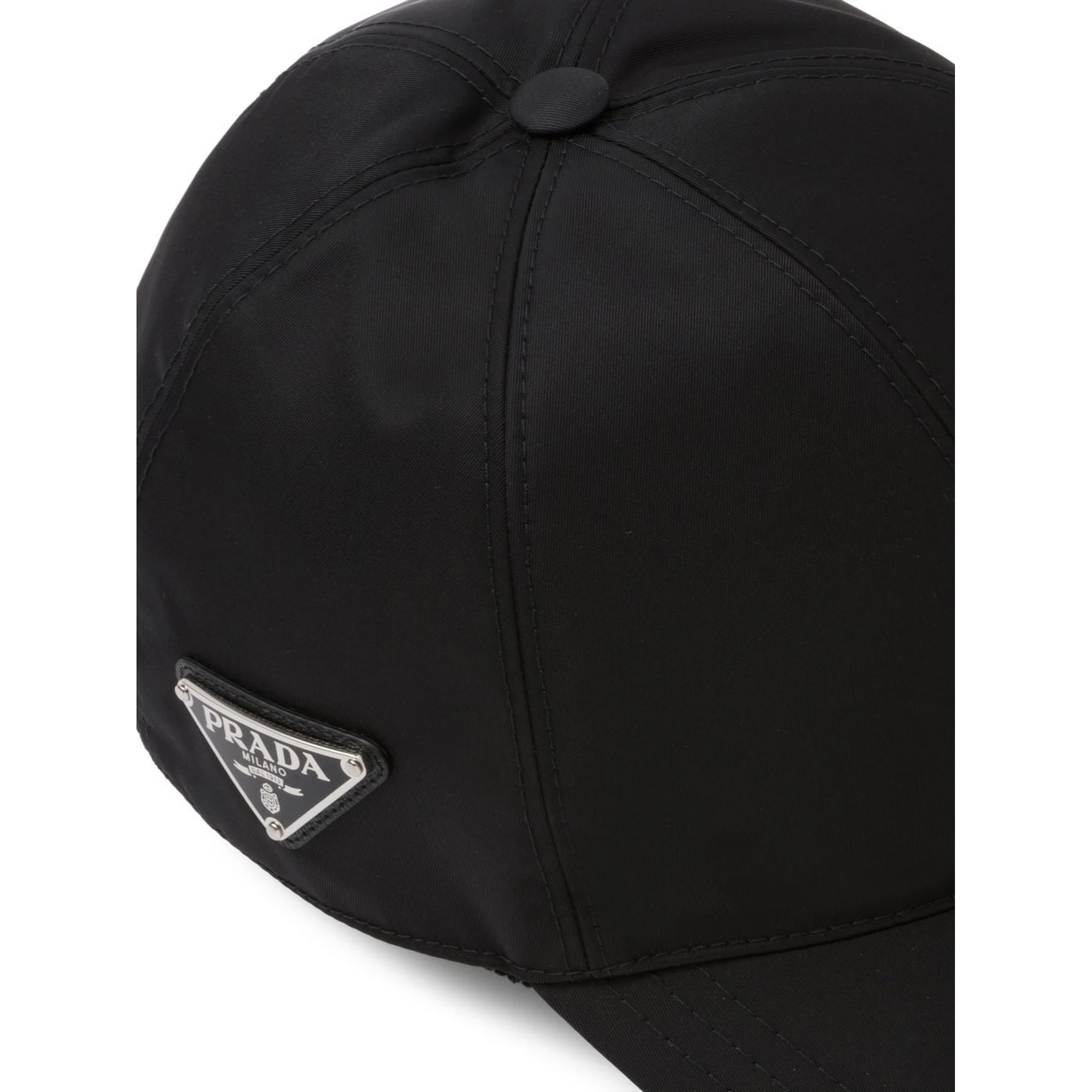 Trucker hat in Re-Nylon