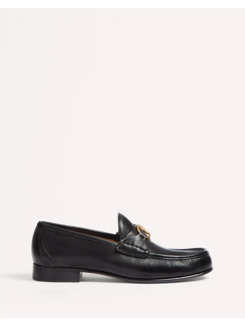 "VLogo Signature" loafers