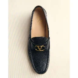 "VLogo Signature" loafers