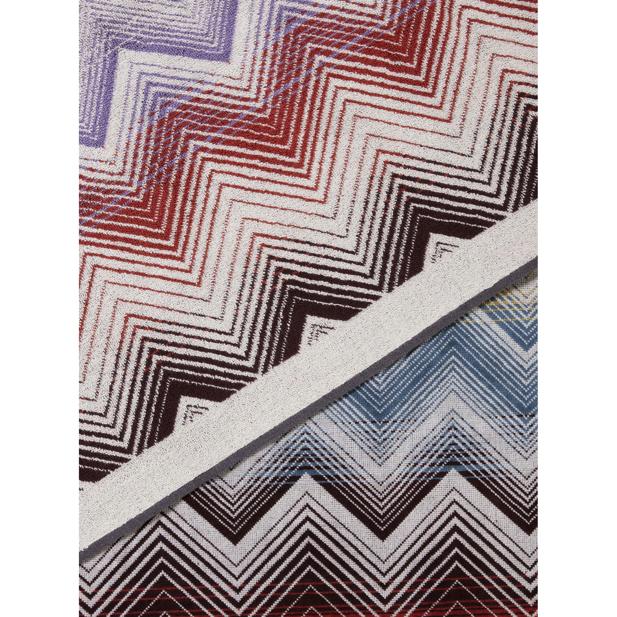 Marea Multicolor Beach Towel with Logo Lettering on the Front and ZigZag Motif in Cotton Home
