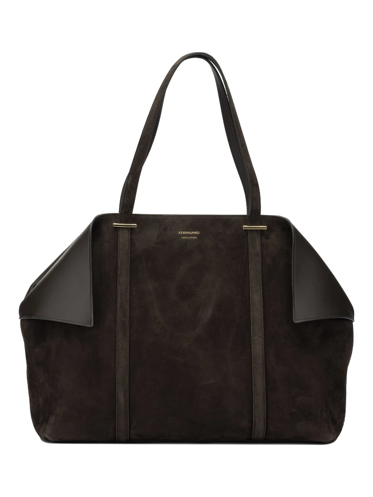Shoulder bags