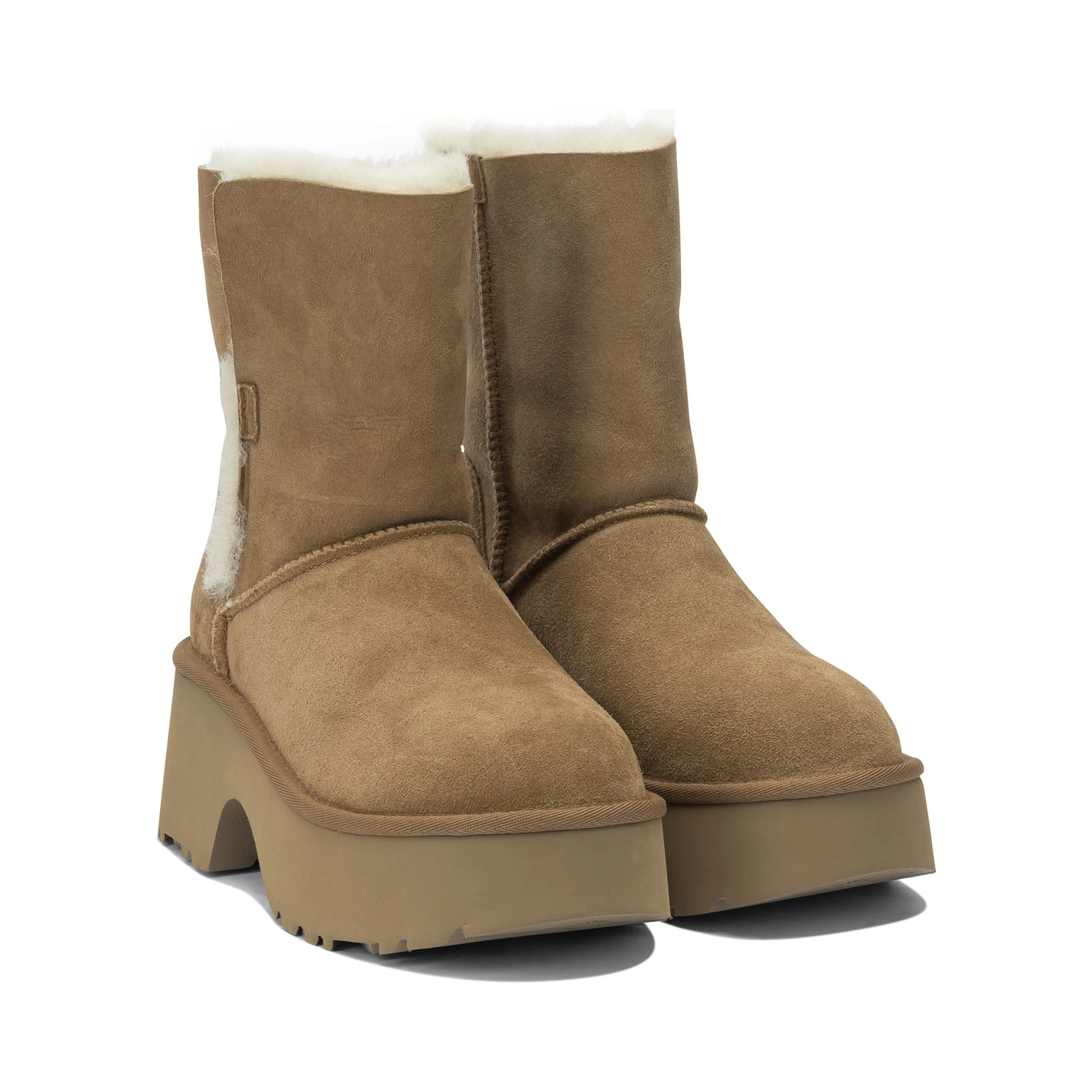 حذاء الكاحل "إزمي الكلاسيكي"