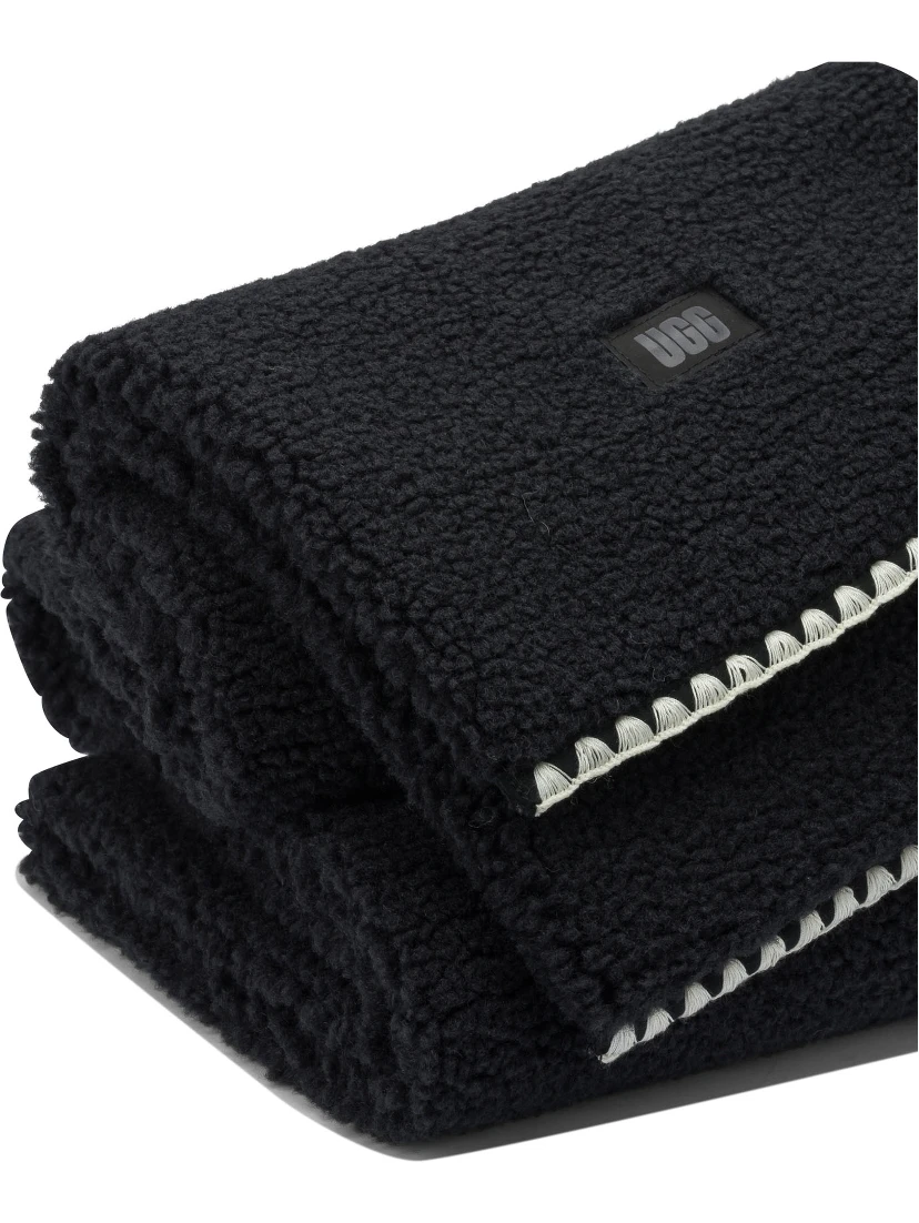 "Scalloped" Scarf in UGGfluff