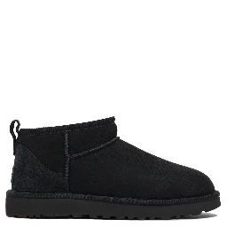 "Classic Ultra Mini" ankle boots