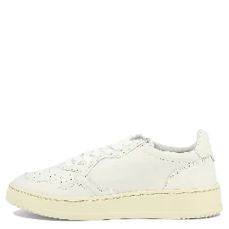 حذاء رياضي "ميداليست لو"