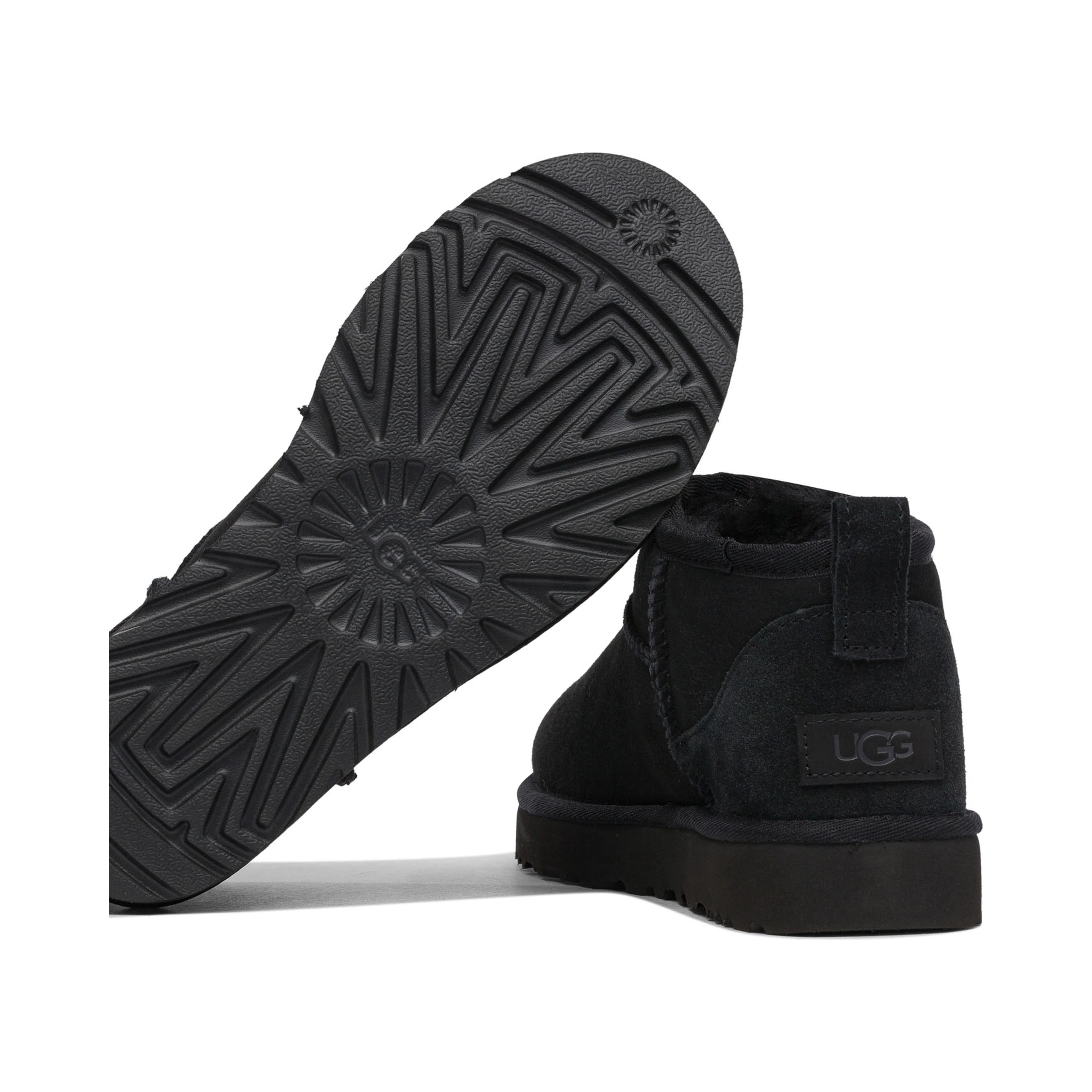 "Classic Ultra Mini" ankle boots