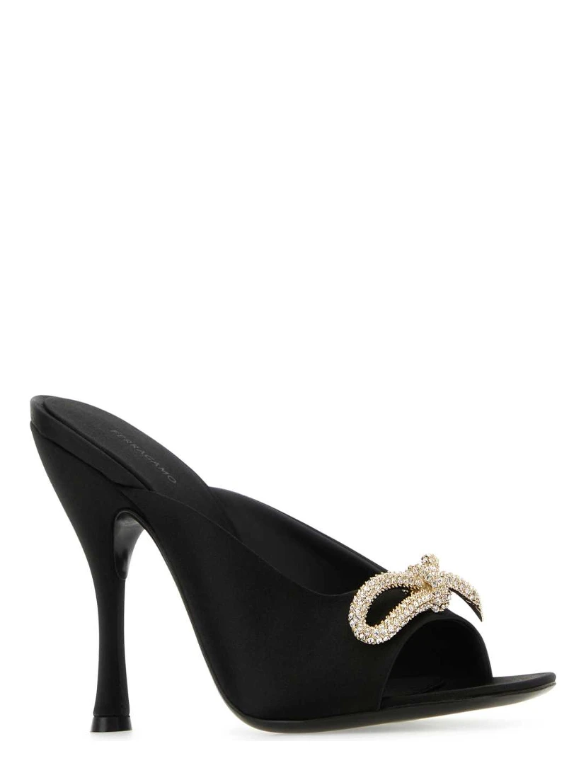 SCARPE CON TACCO