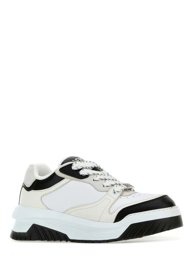 أحذية رياضية alternative