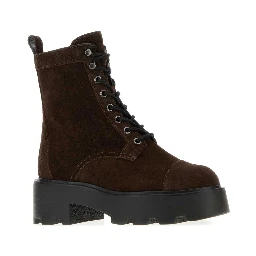 BOOTS BROWN