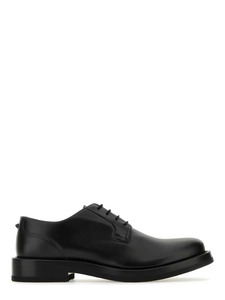 SCARPE STRINGATE
