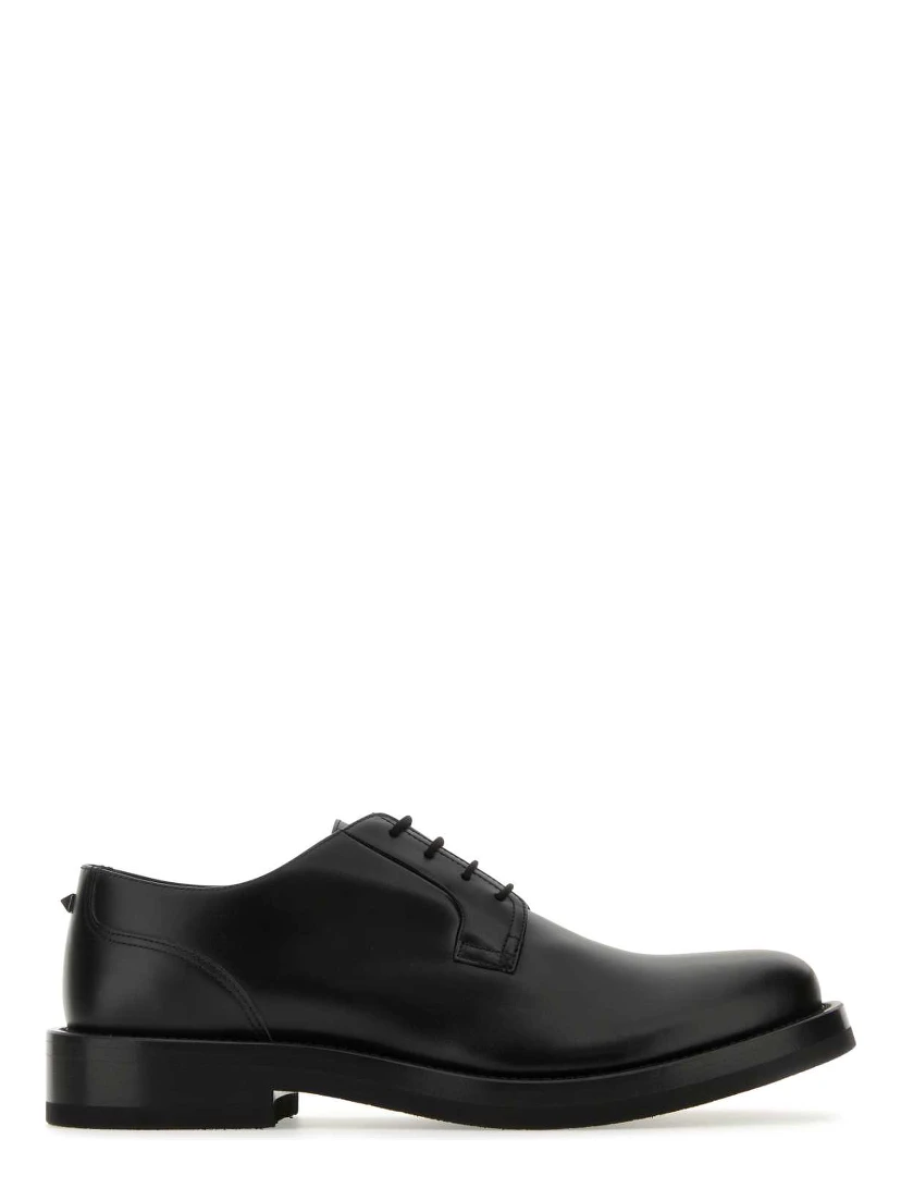 SCARPE STRINGATE