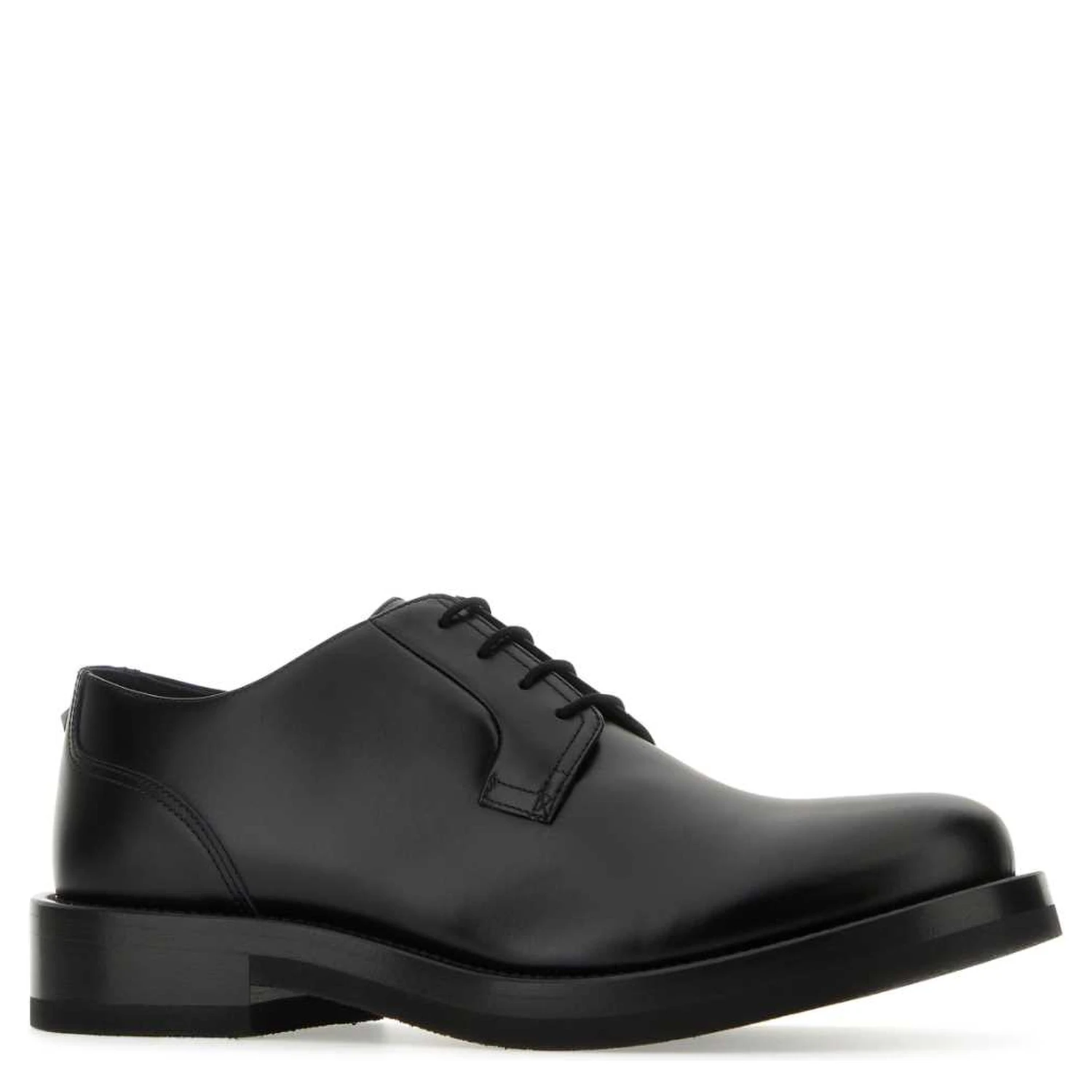 SCARPE STRINGATE